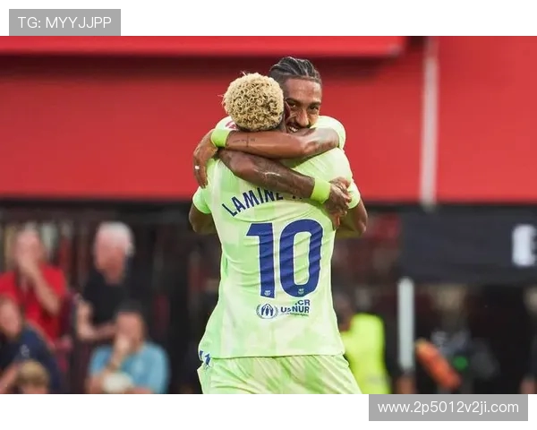 再见巴萨！拉菲尼亚因金球奖分票赴沙特拿顶薪