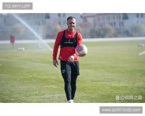 归化后身价微跌仍居榜首！塞尔吉尼奥稳坐中国男足第一国脚(2)